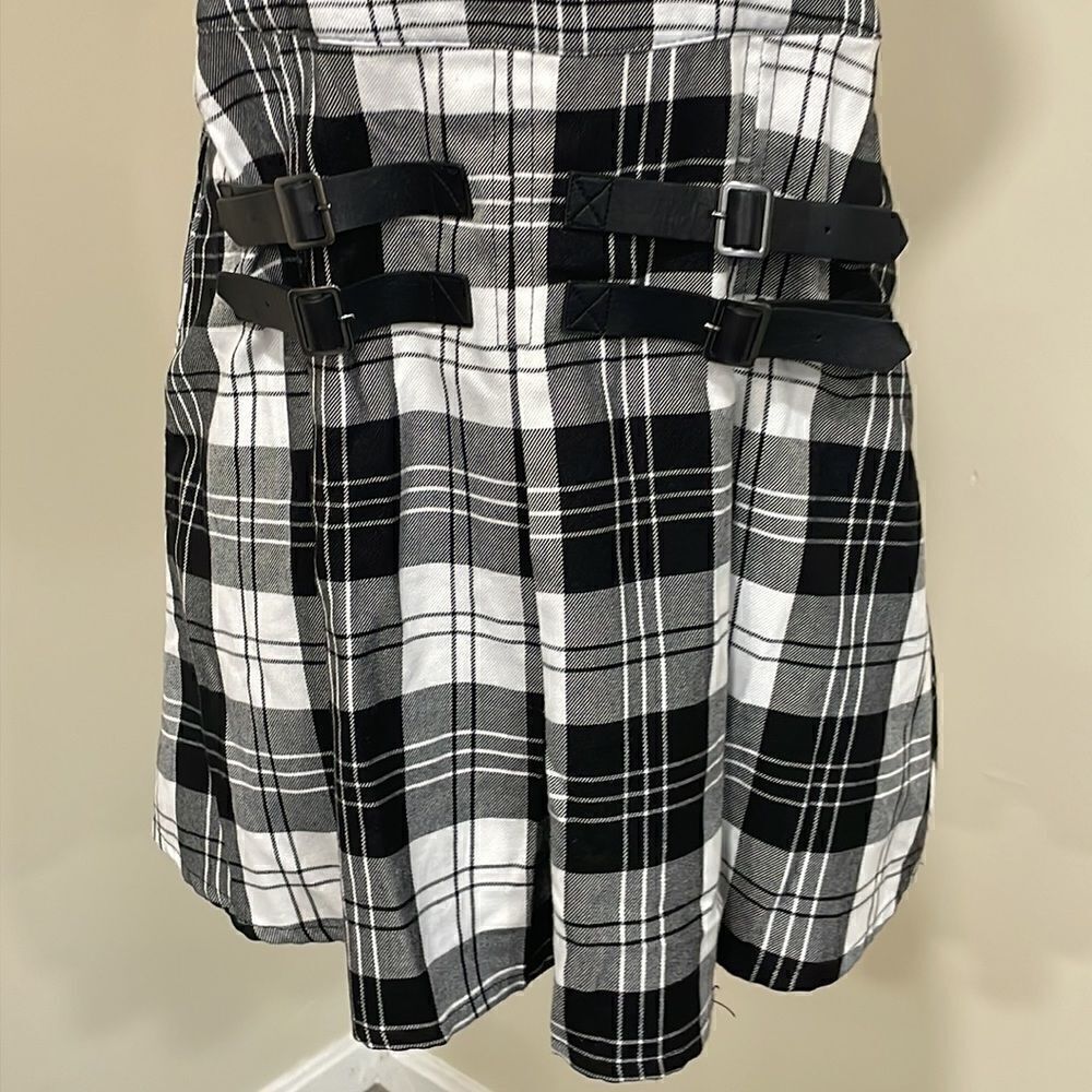 NWOT Hot Topic Plaid Dress.  Size M medium 8/10 - Picture 3 of 9